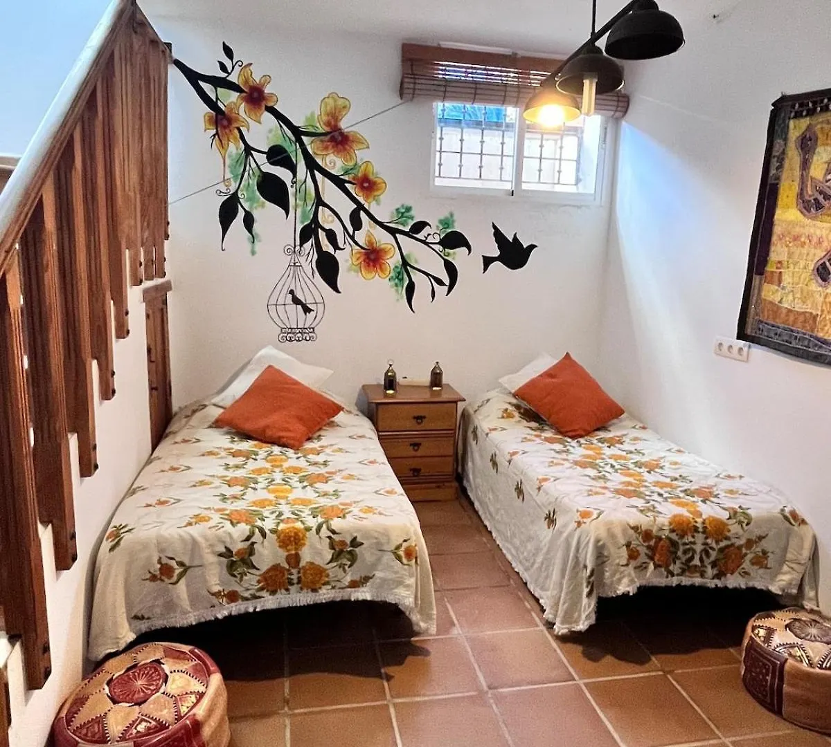 Basement With Barbecue And Patio Villa Ronda Vakantiehuis